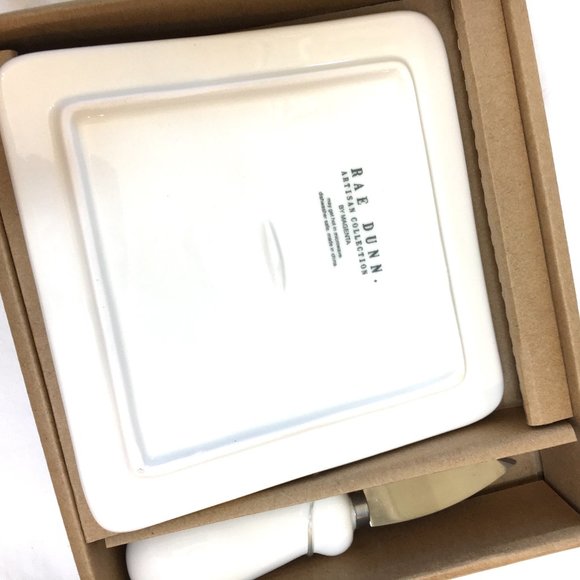 Rae Dunn Slice and Serve Ceramic Set NIB - Picture 2 of 7